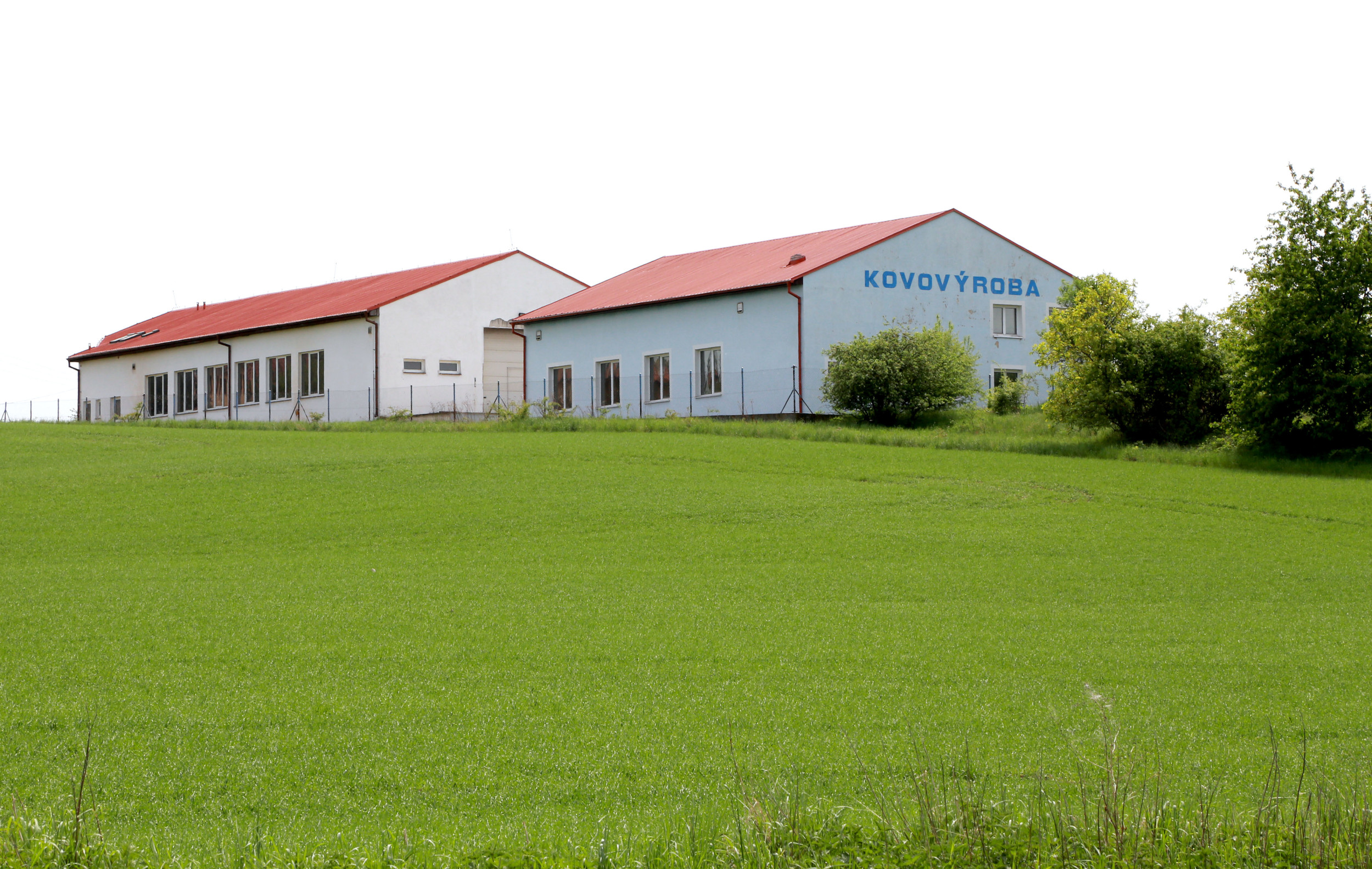 Prodej komerčního areálu v blízkosti D8 u Kralup nad Vltavou
